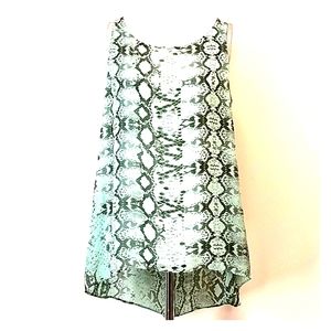 Jennifer Lopez Tunic Tank Size Med